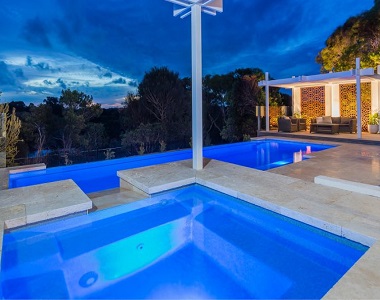 Ivory Travertine Drop Face Pool Coping Tiles and Pavers, beige tiles, cream tiles, stone pavers melbourne
